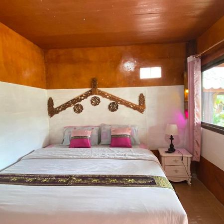 Lung Soi Nguen Homstay Pang Oung Pang Ung Exterior foto