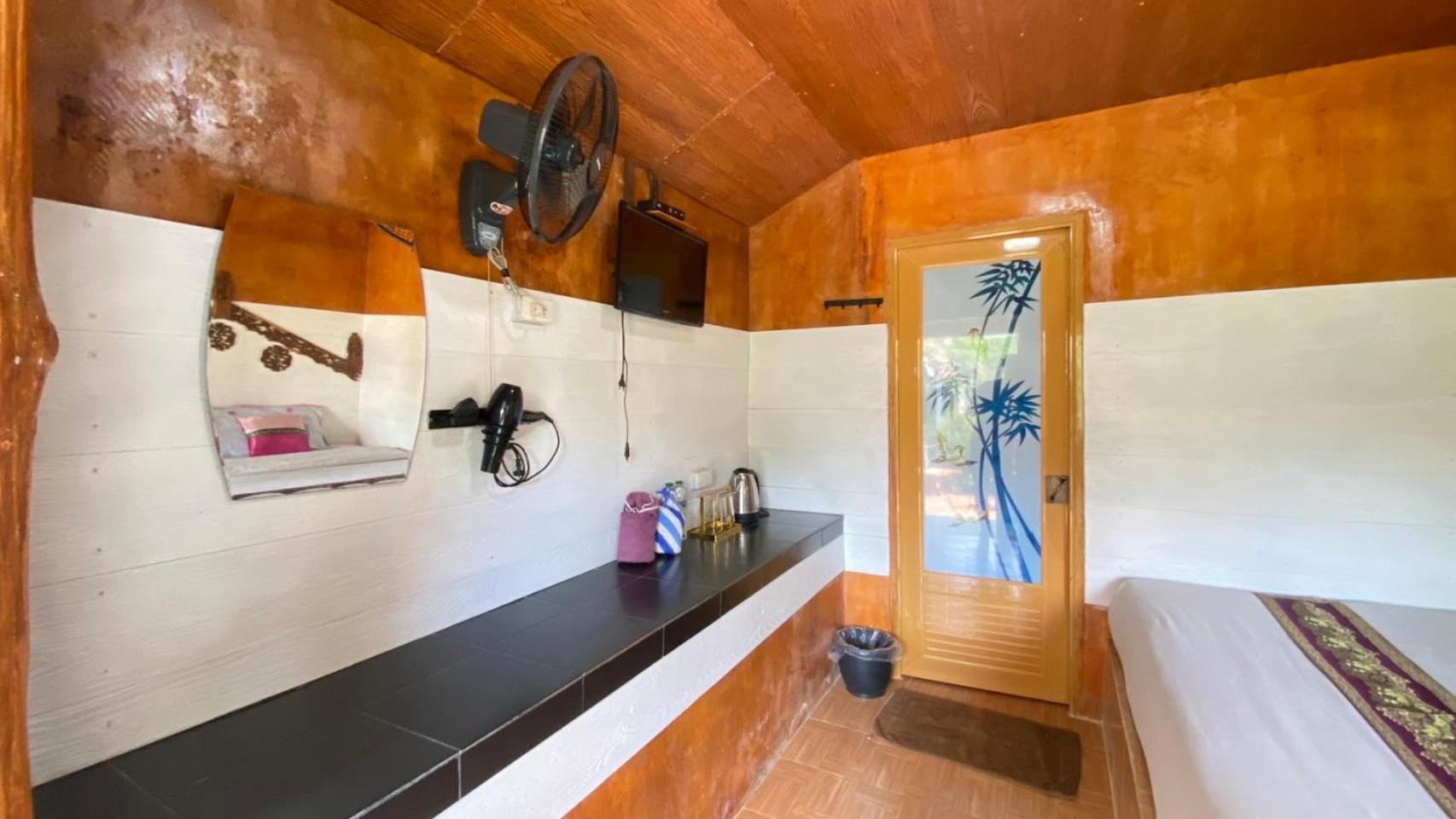 Lung Soi Nguen Homstay Pang Oung Pang Ung Exterior foto